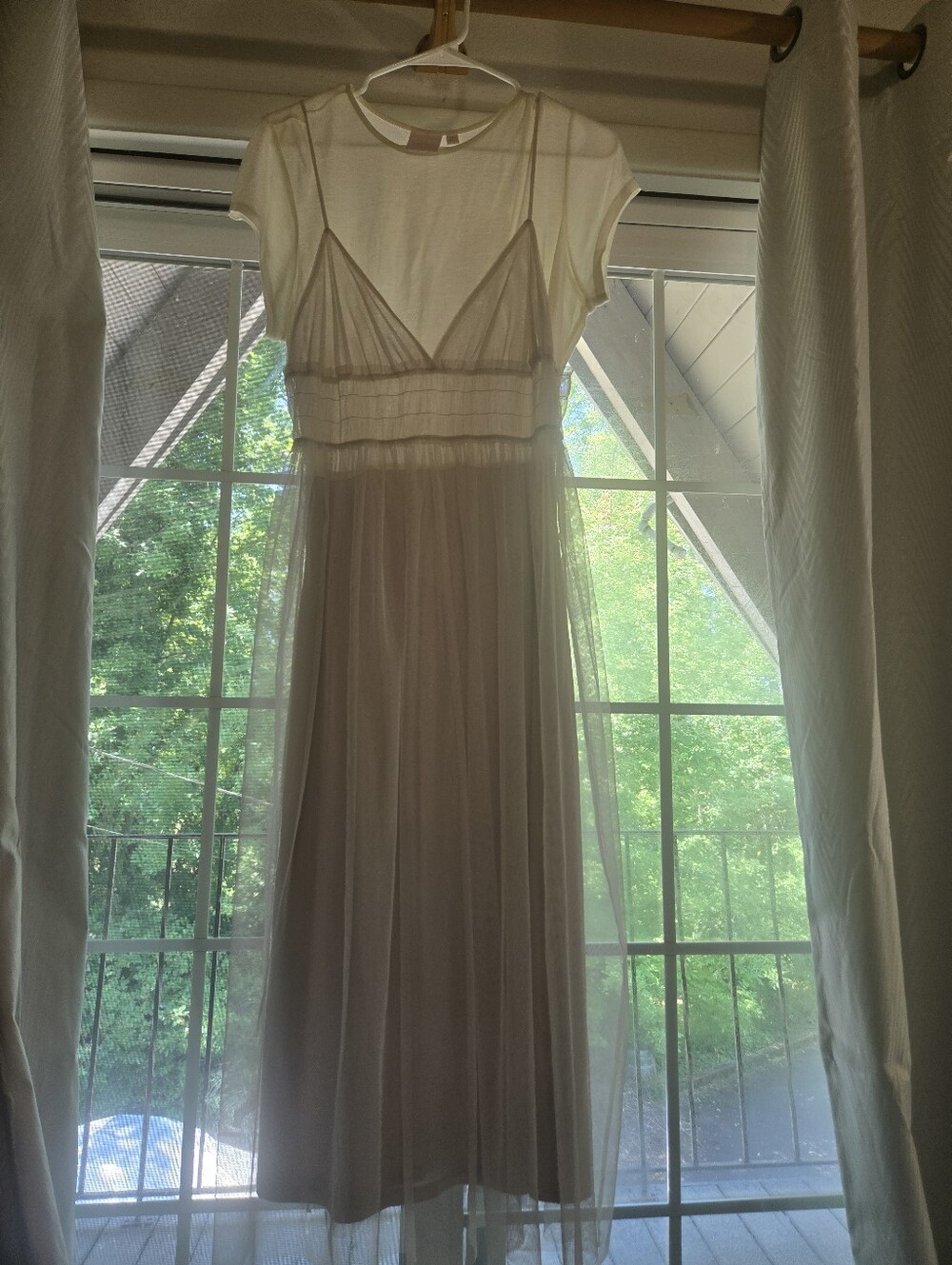 🌸 LC Lauren Conrad Sheer Cream Midi Tshirt Tulle Dress M
